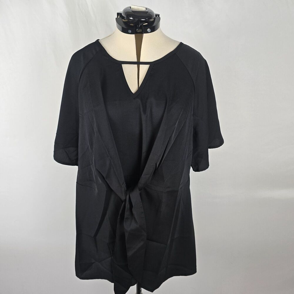 Bloomchic Blouse Women's 2X Black Keyhole Knotted Short Sleeve Ruffles NWT